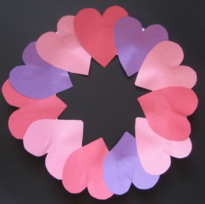 Valentine-Heart-Wreath